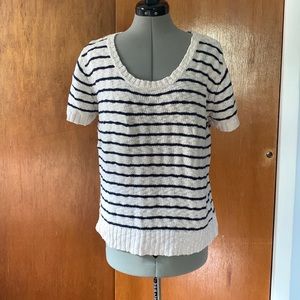 Gap white & navy blue knit loose fit blouse XL